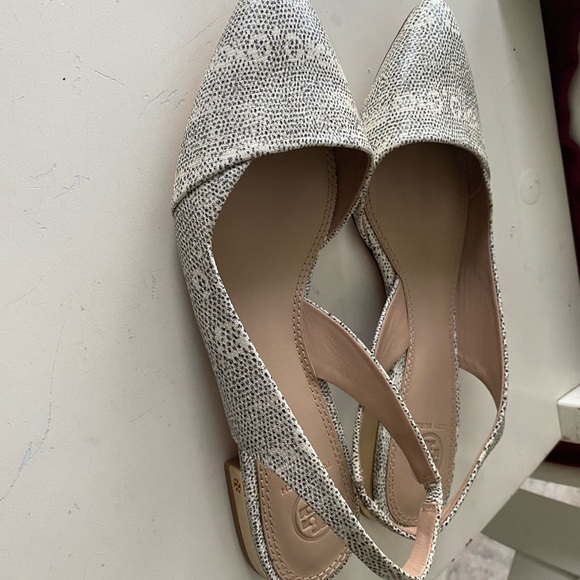 Tory Burch Leather Snakeskin Print Slingback Flats size 8.5 M - Picture 4 of 5